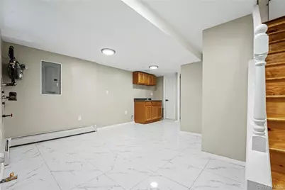 94-42 113th Street, Richmond Hill, NY 11419 - Photo 18