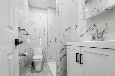 94-42 113th Street, Richmond Hill, NY 11419 - Photo 16