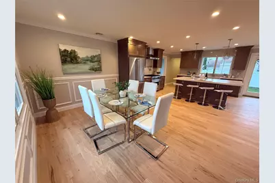 3 Narkin Court, Hicksville, NY 11801 - Photo 8