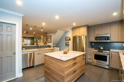 3056 Independence Avenue, Bronx, NY 10463 - Photo 10