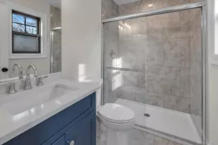 40 N Woodhull Rd, Huntington, NY 11743 - Photo 24