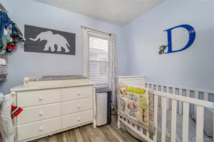 9257 246th St, Floral Park, NY 11001 - Photo 12