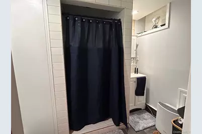 1039 Calhoun Avenue, Bronx, NY 10465 - Photo 16