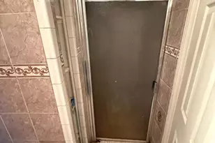 117-15 200th St, Saint Albans, NY 11412 - Photo 4