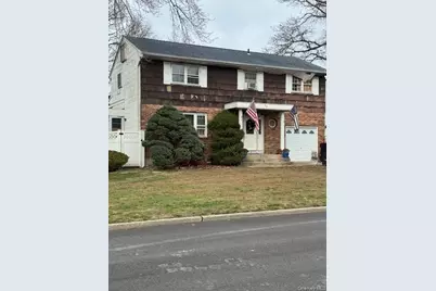 65 Ryder Avenue, Babylon, NY 11703 - Photo 1