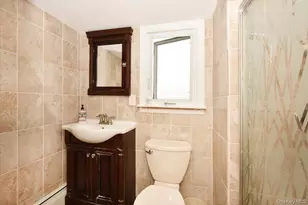 3106 Clubhouse Rd, Merrick, NY 11566 - Photo 20