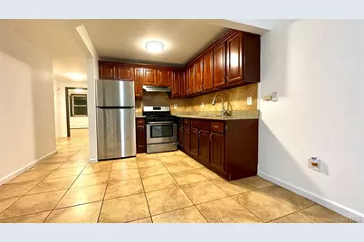 349 Pennsylvania Avenue #3, Brooklyn, NY 11207 - Photo 2