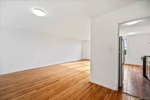34-25 150th Pl, Flushing, NY 11354 - Photo 6