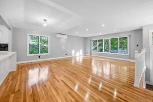 4 Wintergreen Dr, Melville, NY 11747 - Photo 10