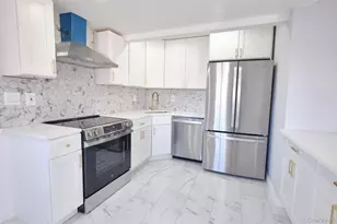 57 Hubbard Ave, Freeport, NY 11520 - Photo 6