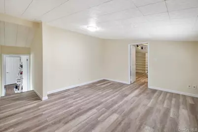 107 Tennyson Drive, Nanuet, NY 10954 - Photo 24