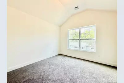 120 River Road, Shirley, NY 11967 - Photo 18