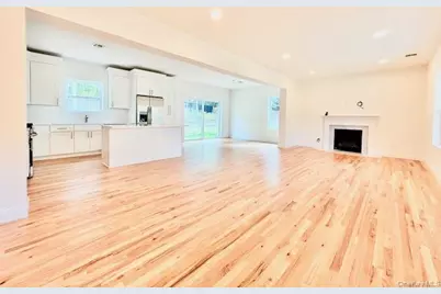 120 River Road, Shirley, NY 11967 - Photo 8