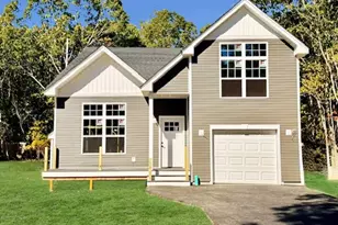 71 Palmetto Dr, Shirley, NY 11967 - Photo 4