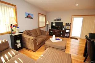 2 Diane Ct, Greenwood Lake, NY 10925 - Photo 10