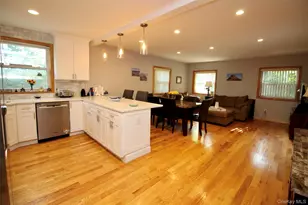 2 Diane Ct, Greenwood Lake, NY 10925 - Photo 8