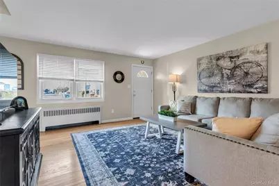 247 Division Avenue, Massapequa, NY 11758 - Photo 6