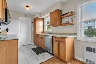 247 Division Ave, Massapequa, NY 11758 - Photo 10