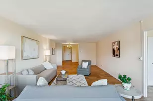 20 Old Mamaroneck Rd, White Plains, NY 10605 - Photo 4