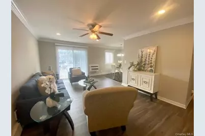 234 River Avenue #10, Patchogue, NY 11772 - Photo 4