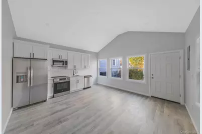 224 Amber Street, Brooklyn, NY 11208 - Photo 8