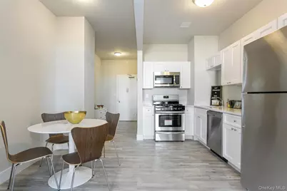 70A Ashburton Avenue #5B, Yonkers, NY 10701 - Photo 18