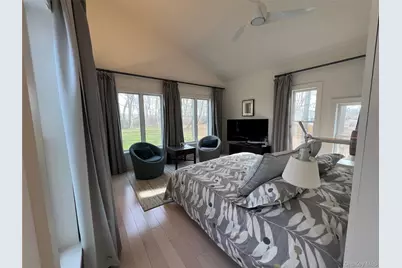 42 N Menantic Road, Shelter Island, NY 11964 - Photo 14