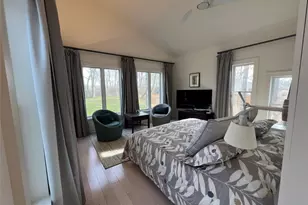 42 N Menantic Rd, Shelter Island, NY 11964 - Photo 14