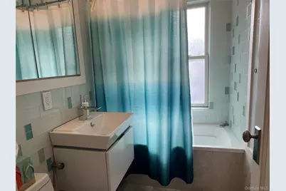 42 N Menantic Road, Shelter Island, NY 11964 - Photo 18