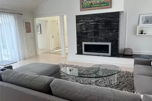 42 N Menantic Rd, Shelter Island, NY 11964 - Photo 8