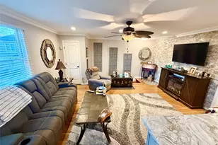 103U Glen Keith Rd, Glen Cove, NY 11542 - Photo 6