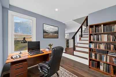 27 Spruce Street, Poughkeepsie, NY 12601 - Photo 6