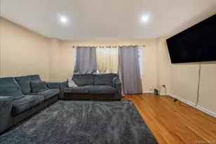 4183 Murdock Ave, Bronx, NY 10466 - Photo 12