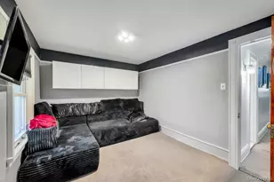 85-79 98th St, Woodhaven, NY 11421 - Photo 16