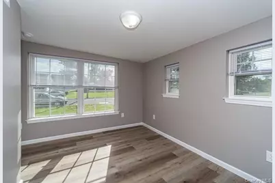 905 Tower Avenue, Maybrook, NY 12543 - Photo 6