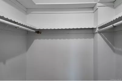 22 N Forest Avenue #2S, Rockville Centre, NY 11570 - Photo 12