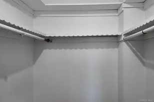 22 N Forest Ave, Rockville Centre, NY 11570 - Photo 12