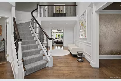 4 Meadowbrook Lane, Old Westbury, NY 11568 - Photo 4