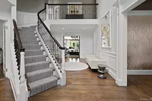 4 Meadowbrook Ln, Old Westbury, NY 11568 - Photo 4