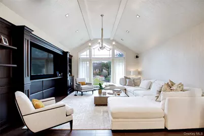 4 Meadowbrook Lane, Old Westbury, NY 11568 - Photo 8