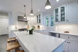 6 Flamingo Rd, East Hills, NY 11576 - Photo 12