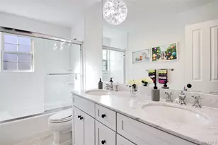 6 Flamingo Rd, East Hills, NY 11576 - Photo 28