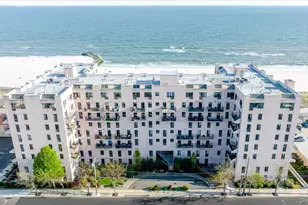 100 W Broadway, Long Beach, NY 11561 - Photo 32
