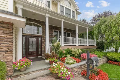 3 Saint Lawrence Place, Jericho, NY 11753 - Photo 6