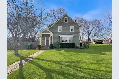 2490 Pike Street, Mattituck, NY 11952 - Photo 1