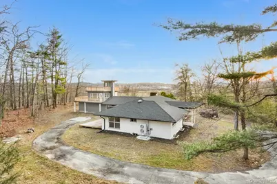 233 Forest Hill Drive, Kingston, NY 12401 - Photo 2