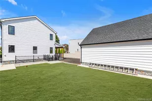 157 Lincoln Ave, Mineola, NY 11501 - Photo 16