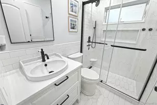 2704 Beach Dr, Merrick, NY 11566 - Photo 20