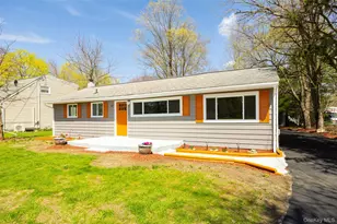 565 Old Hopewell Rd, Hopewell Junction, NY 12533 - Photo 16
