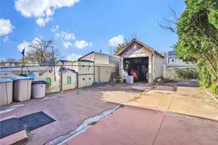 26-26 94th St, East Elmhurst, NY 11369 - Photo 26